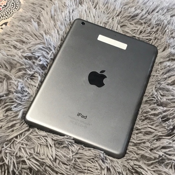 Apple iPad mini 2 16gb - Picture 2 of 3